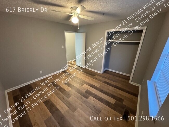 Building Photo - 617 Brierly Dr