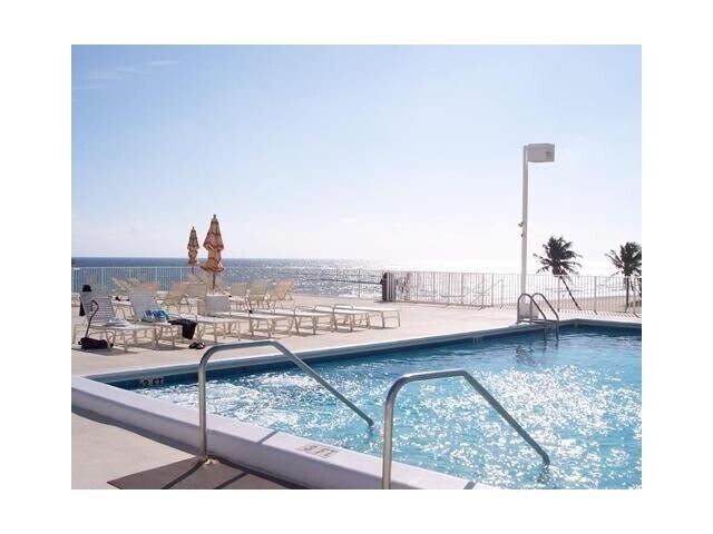 Building Photo - 111 Briny Ave