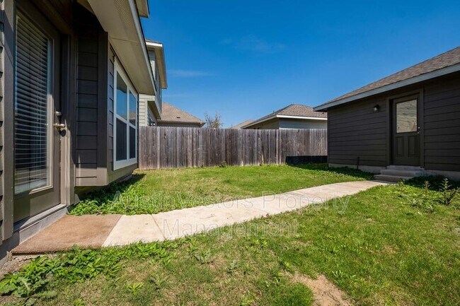 Building Photo - 18007 Malnati Dr