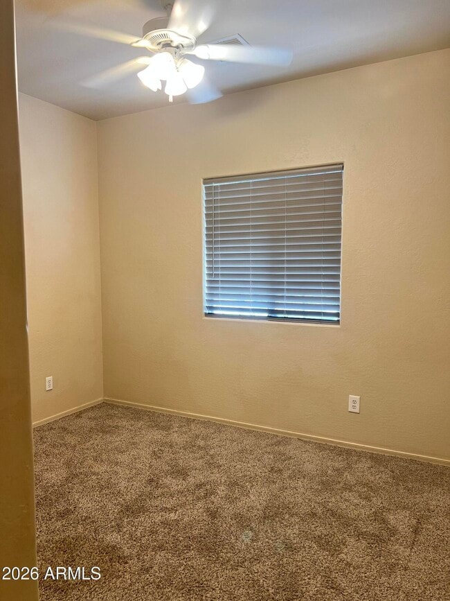 Building Photo - 1770 Bluff Dr