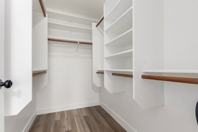 Building Photo - Beautifully Updated 3-Bedroom Home in Prem...