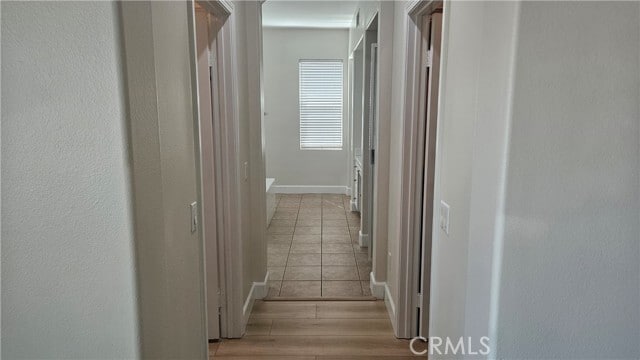 Building Photo - 2566 Pearblossom St