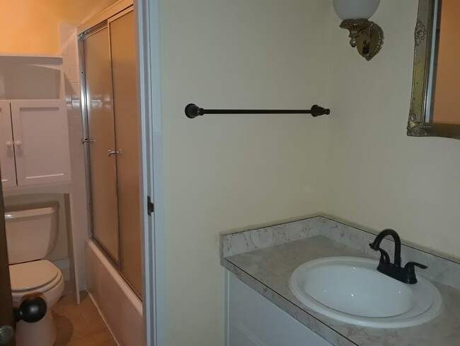 bathroom, sink in separate area - 3120 Corona Trl