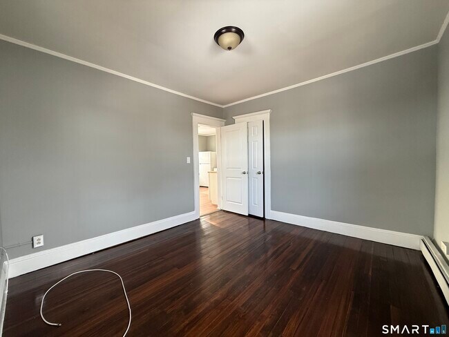 Building Photo - 130 West Ave