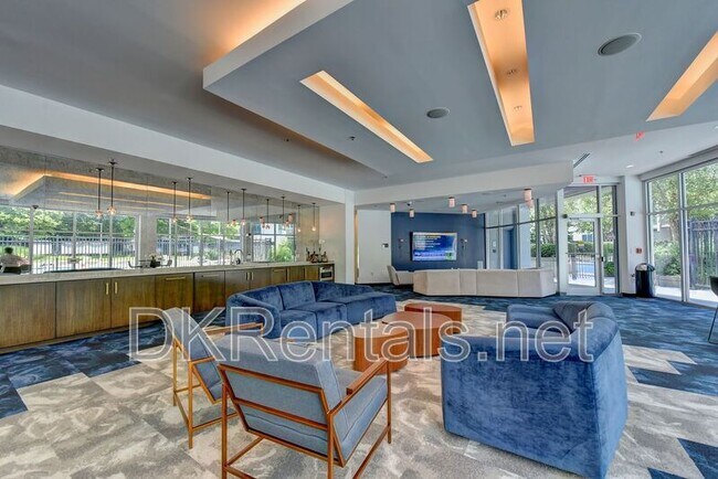 Building Photo - 44 Peachtree Pl NE