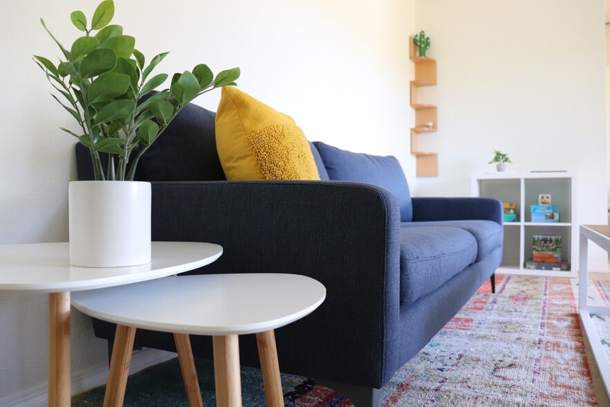 Building Photo - 3807 E Weldon Ave