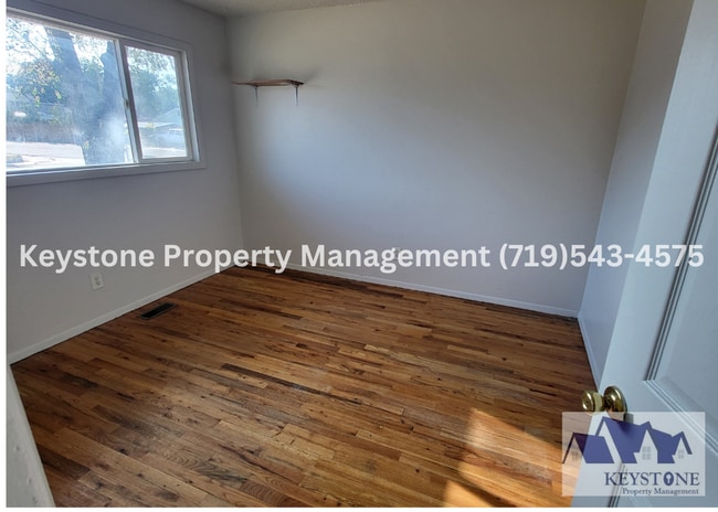 Building Photo - Cozy Northside House 3 Bedroom/1 Bath $140...