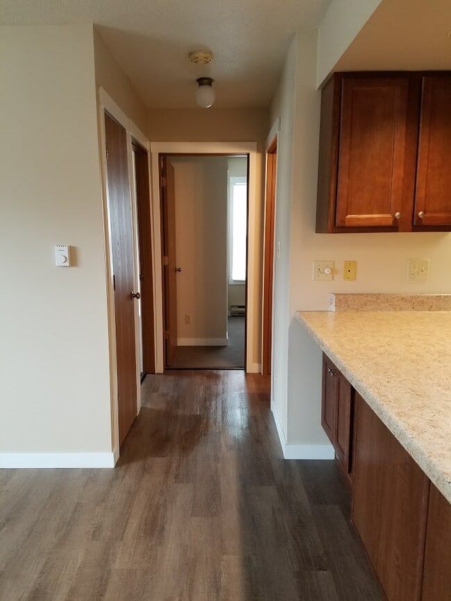 Building Photo - 828 Ann Ct