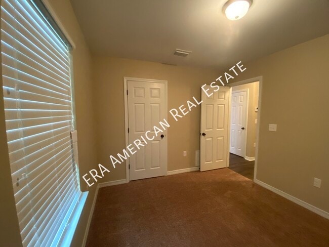 Building Photo - 2767 Braswell St