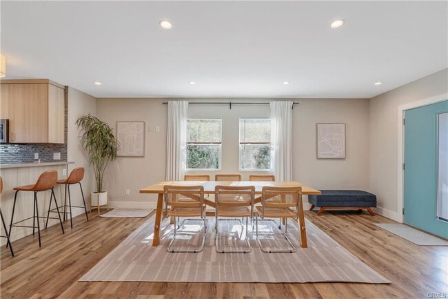 Building Photo - 8034 Airlane Ave