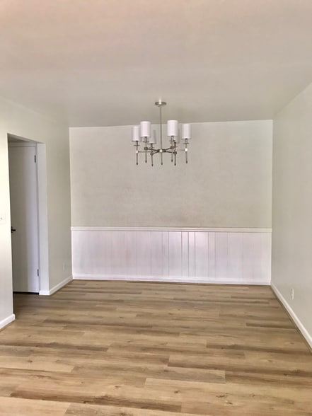 Building Photo - 21 Vaughns Gap Rd