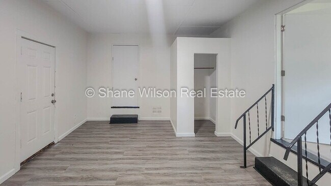 Building Photo - 2110 Appling St
