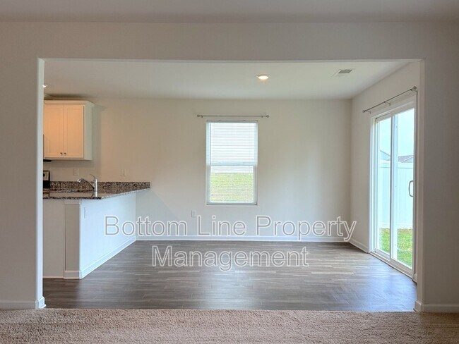 Building Photo - 169 Wellshire Dr