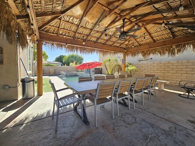 Building Photo - 52165 Allende Dr