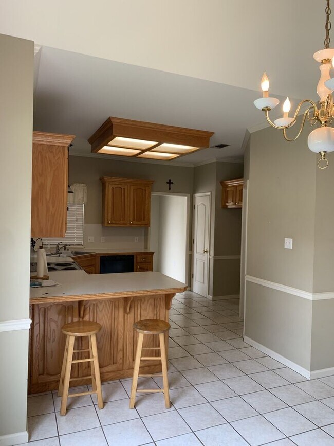 Building Photo - Meadow Wood Park Home