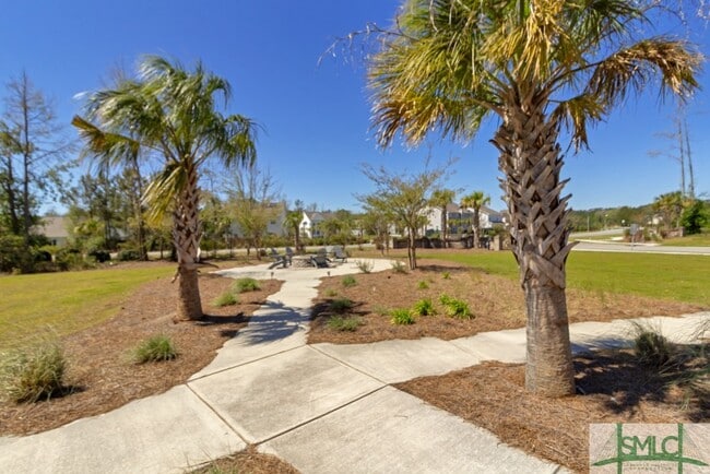 Building Photo - 102 Palmer Pl