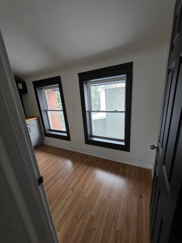 Building Photo - 115 Prospect St