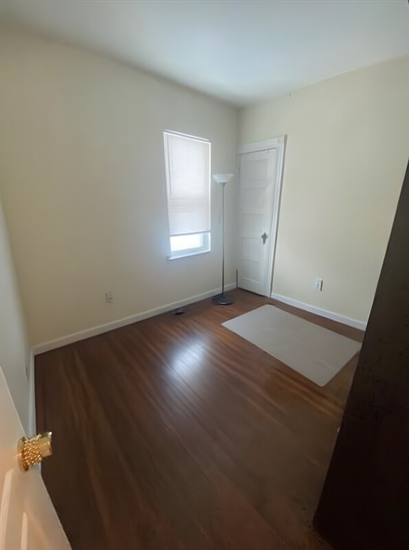 Building Photo - 151 Boston St