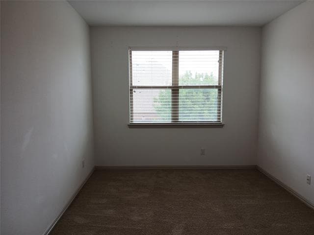Building Photo - 7225 Huckleberry Dr