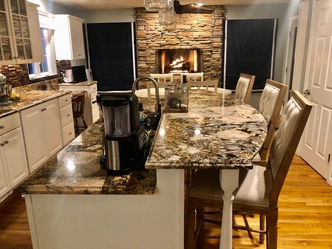 Building Photo - 60 Mumford Rd