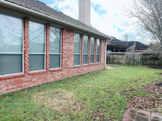 Building Photo - 3118 Autumnjoy Dr
