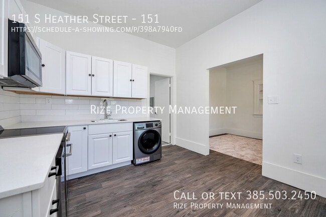 Building Photo - 151 S Heather St