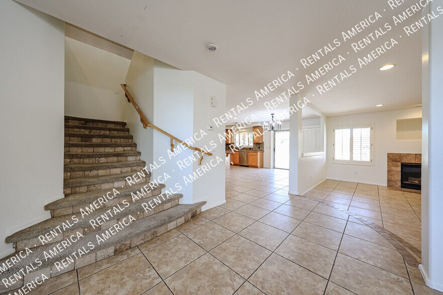 Building Photo - 9827 W Keyser Dr