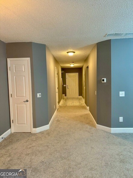 Building Photo - 3160 Glenloch Pl