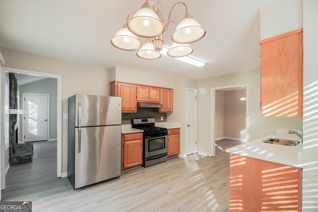 Building Photo - 3980 Rock Mill Pkwy