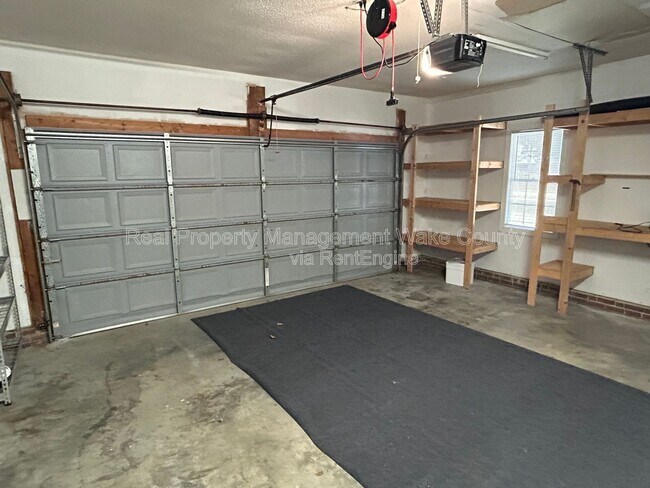 Building Photo - 3421 Kistler Ct