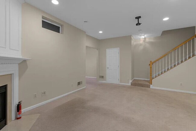 Basement - 6215 Split Creek Ln