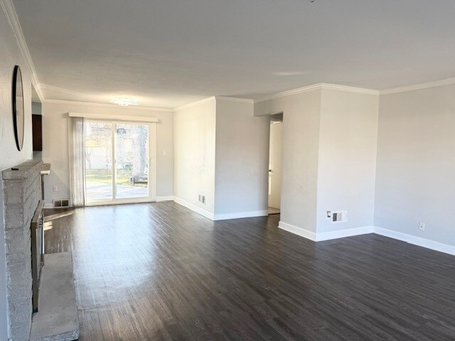 Building Photo - 1616 Mayfield Ave