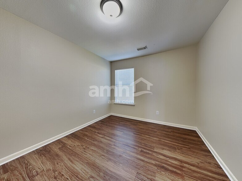 Building Photo - 6326 Bright Bloom Ln