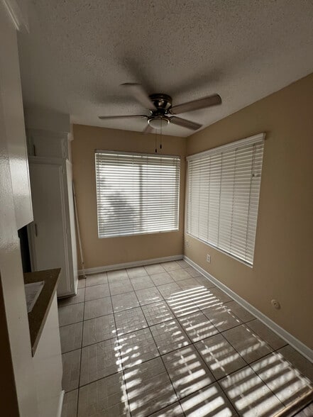 Building Photo - 2435 W 227th St