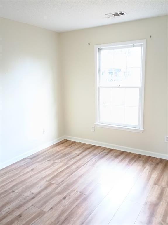 Building Photo - 3210 Binghampton Ln