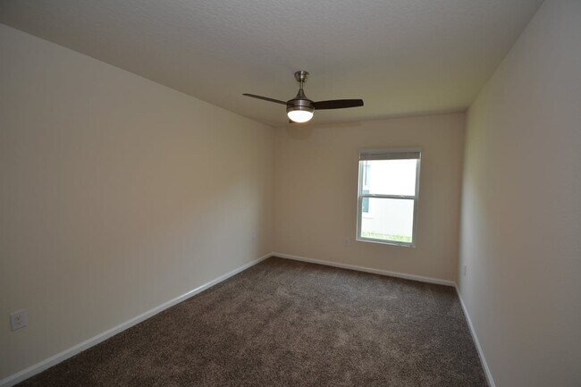 Building Photo - 664 Grand Reserve Dr