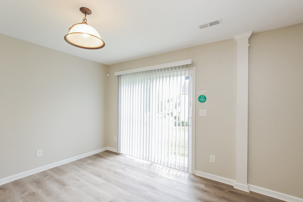 Building Photo - 3636 Ernie Dr