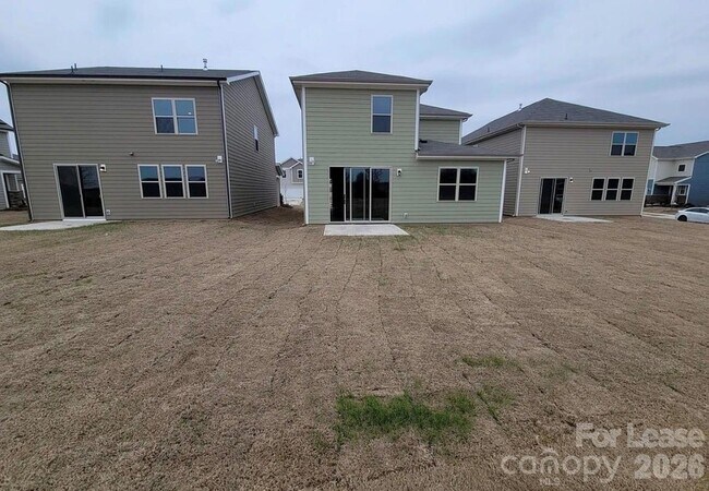 Building Photo - 1007 Maylen Trce