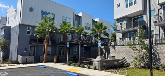 Building Photo - 1837 Lychee St