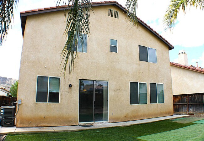Building Photo - Moreno Valley Ranch, Spacious 4 Bedroom