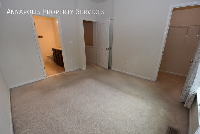 Building Photo - 2818 Etley Ct