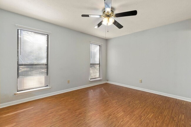 Building Photo - Single Family Home in Auburn - Prime Location!