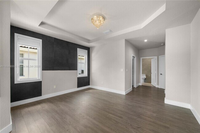 Building Photo - 8555 NW 111th Ct