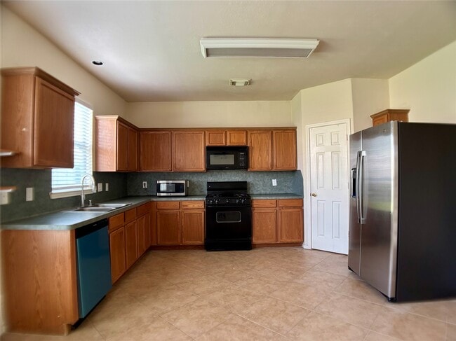 Building Photo - 25138 Bluma Ranch Dr