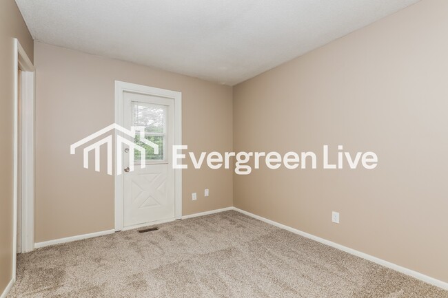 Building Photo - 4431 Greenmeadow Ct