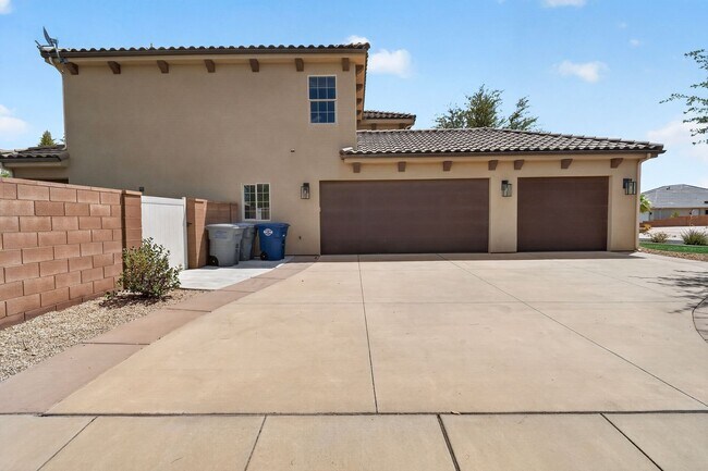 Building Photo - 3565 S 1620 W