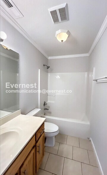 Building Photo - 183 Bunker Dr