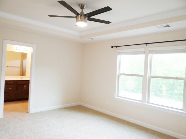 Building Photo - 9311 Glenburn Ln