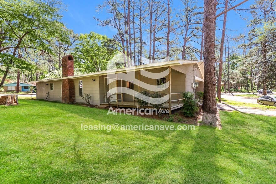 Building Photo - 1206 Garden Park Dr