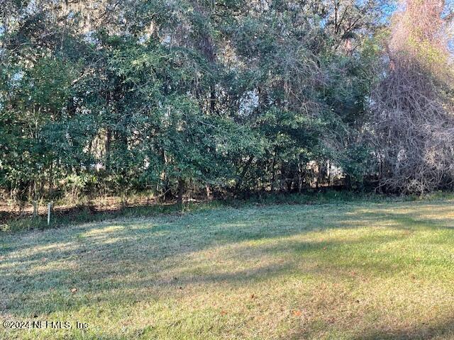 Building Photo - 827 Hillsborough Ave